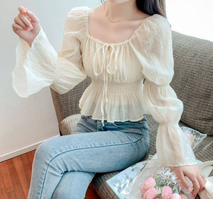 Small Pleated Shoulder Flare Sleeve Is Thin